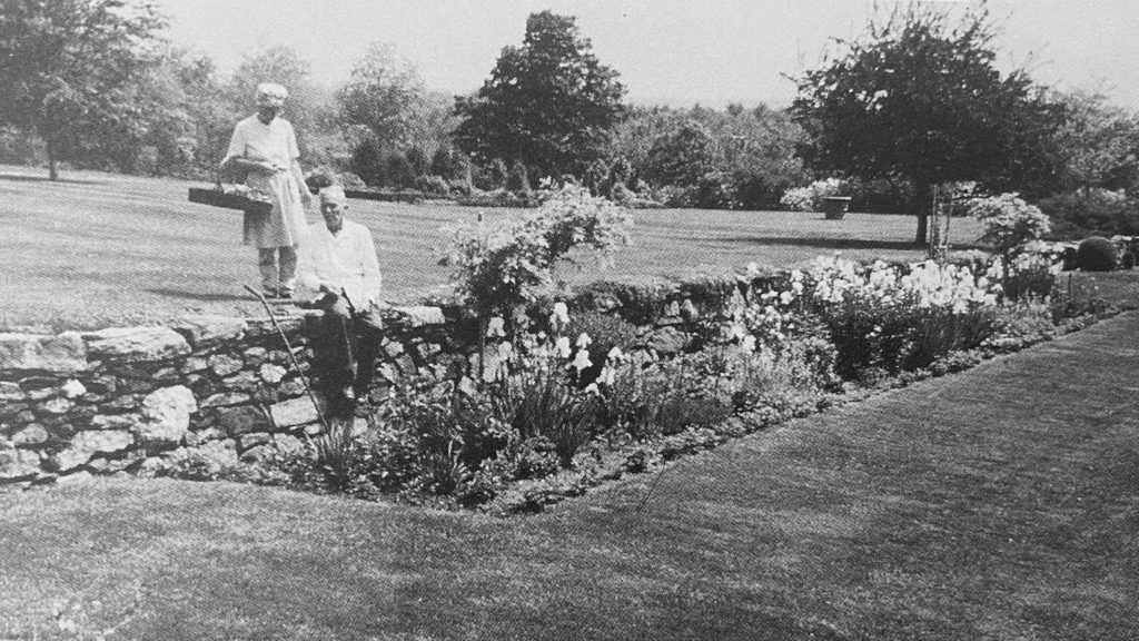 Jane Grant and William Harris in the White Garden